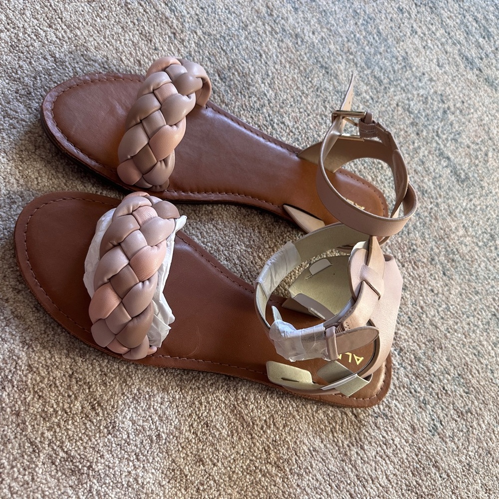 Aldo Women's Sandals - Tan and Cream Braided